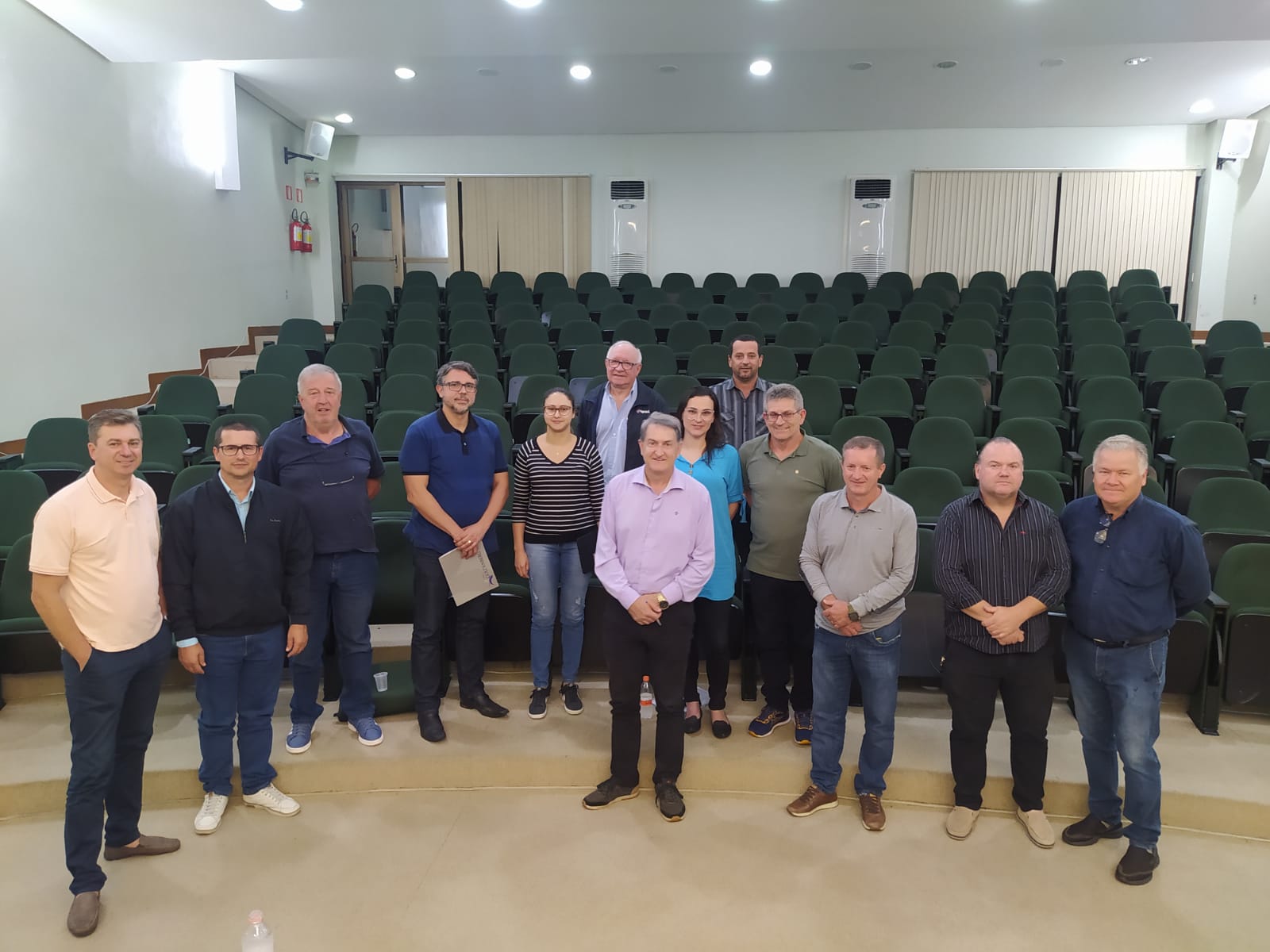 Câmara reúne equipe da Saúde